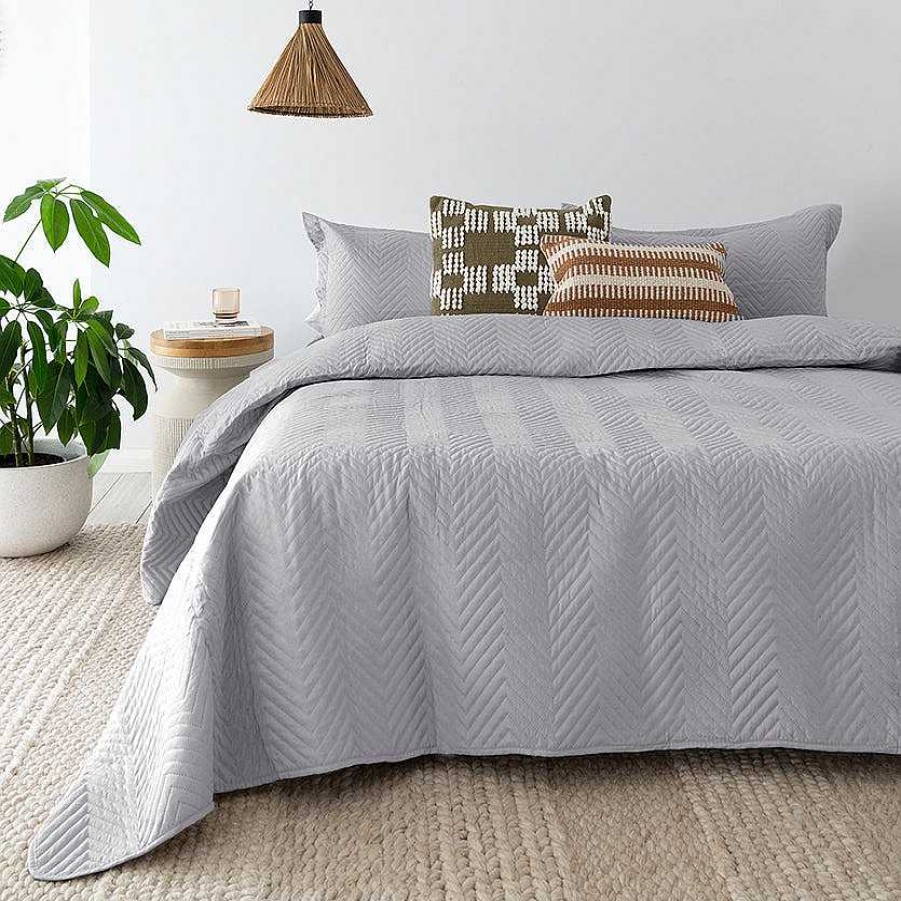 Bedroom Bambury | Herringbone Embossed Coverlet Set - Silver